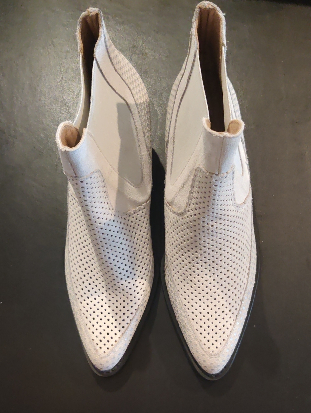 Casta Women's 37/6-6.5 Perforated Suede Upper Booties...New